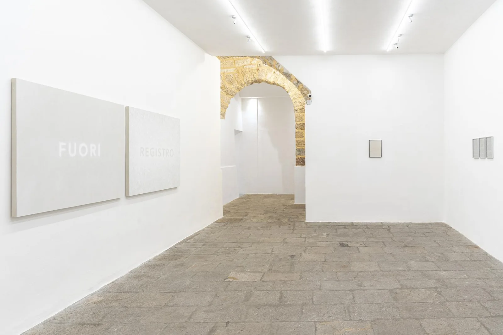 Meditabondi, barcamenanti, fuori registro e buchi bianchi, Luca Pancrazzi, RizzutoGallery Palermo