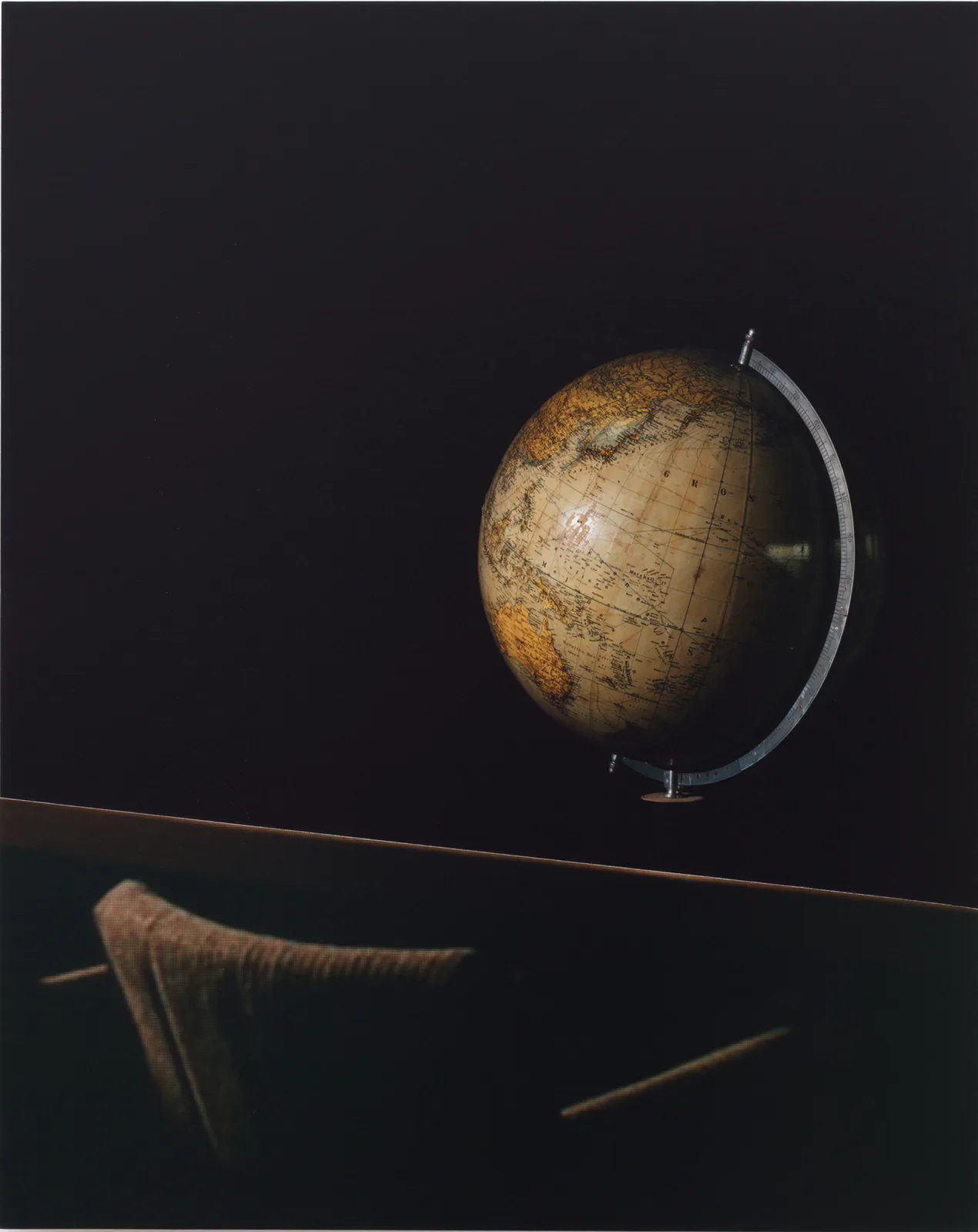 Martina Sauter, Globus, 2011. Two-part C-print collage on aluminium · 20 × 24 cm