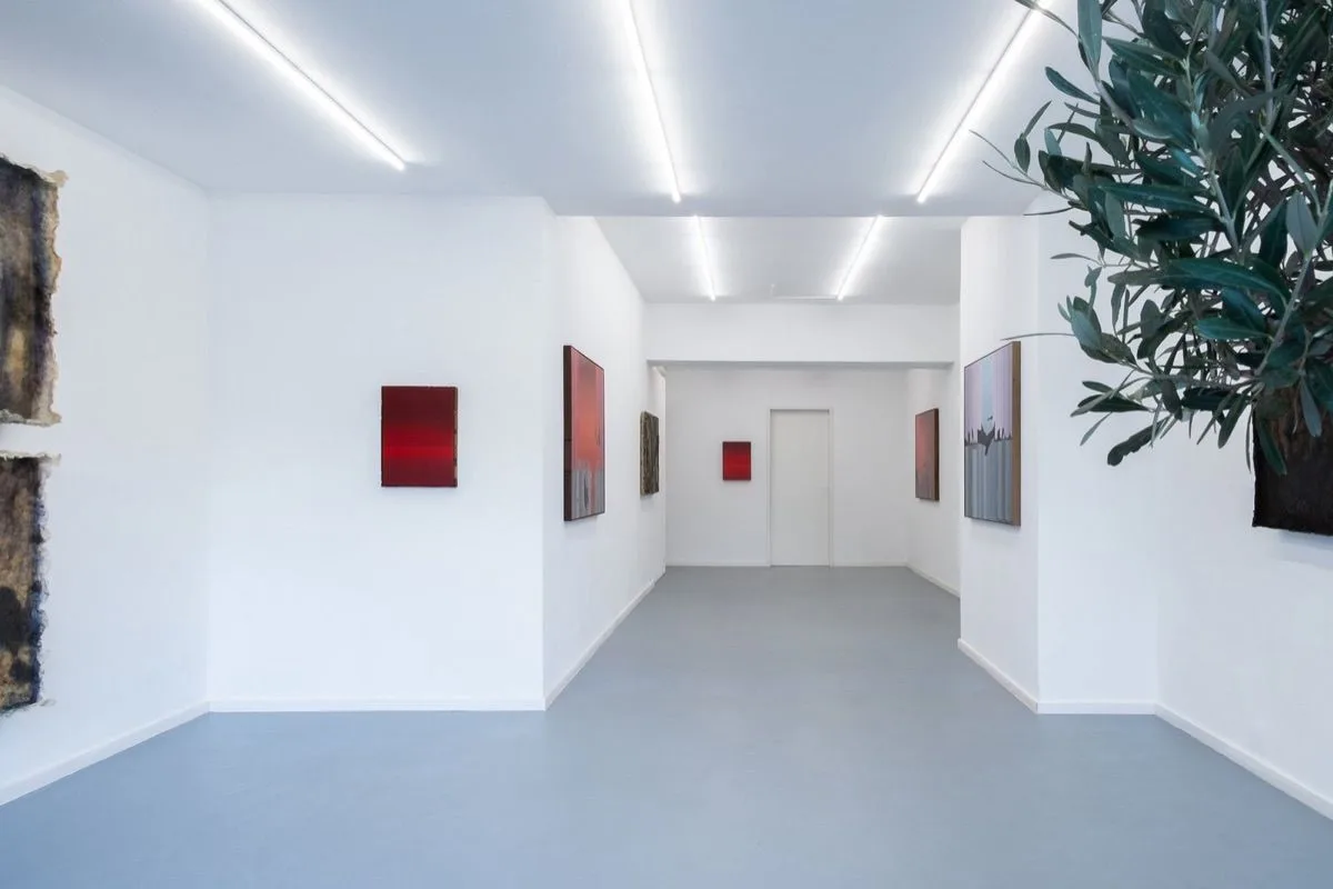 Rimma Arslanov and Francesca Polizzi: There is a Crack in Everything at RizzutoGallery, Düsseldorf
