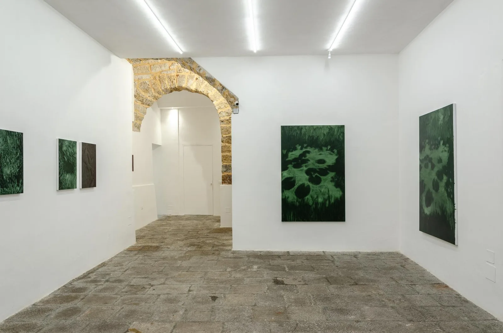 In fondo al pozzo. installation view 4 of 9